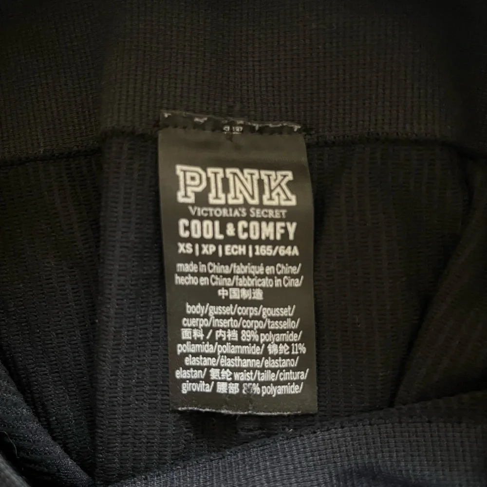 PINK Victoria's Secret Black Fringe Leggings - Picture 4 of 4